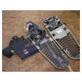snow shoes w leg covers Trail series 930