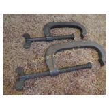 2 C clamps