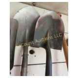 2 shovels