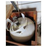 propane gas tank feels full