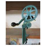 antique Goodell apple peeler good condition