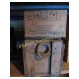 2 vintage crates pebble ford bourbon