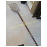 antique wood handle potato corn coal shovel scoop