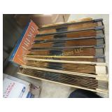 assorted 78s records binders L@@K