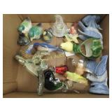 assorted bird figures shakers