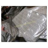 3  light weight blankets throws new in packages