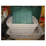 3 storage totes w lids