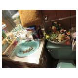 all on sink & toilet ribbons candy dispenser