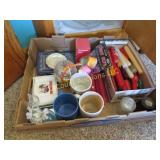 candles mugs misc decor