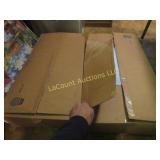 2 huge boxes pet pee pee pads