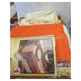vintage linens table cloths napkins