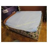 huge box pet pee pee pads