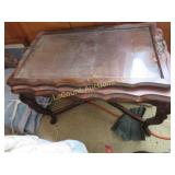 accent table w removeable tray top