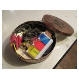 misc keys keychains goodies in tin badge