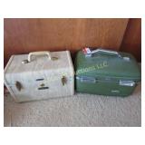 2 vintage travel vanity cases