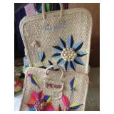 many bags purses Mexico straw bags