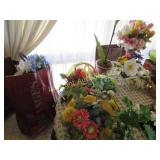 many floral arrangements L@@K