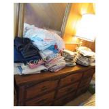 bassett dresser w mirror