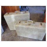 2 vintage Samsonite hard side suitcases