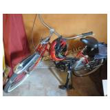 Schwinn Cruiser Deluxe bike bicycle w pump bag