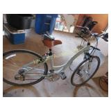 Trek RST womens bicycle w tire pump aluminum