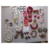 costume jewelry necklaces earrings bracelets