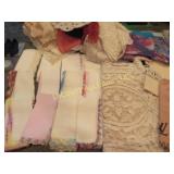 womens hankies assorted lace linens doillies