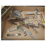 many beer bottle openers
