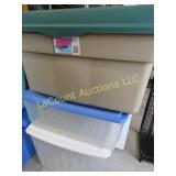 3 storage tote bins