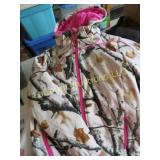 womens camo Legendary deer gear jacket Sz M