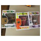 3 Pop figures Giannis Sour Patch & Bugs