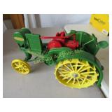 Ertl 1/16th scale John Deere Waterloo boy