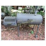 nice charcoal smoker by Outdoor Gourmet