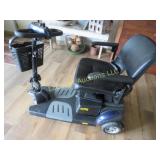 Buzz Around II electric scooter 2 new batteries