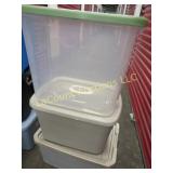 3 storage totes