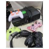 Xbox 360 w headphones & controllers