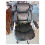 Lane office chair in excellent condition