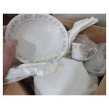 Dynasty china set 8 pc setting
