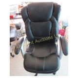 Lane office chair in excellent condition