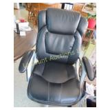Lane office chair in excellent condition