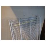 2 wire shelves
