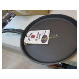jim beam cast iron skillet