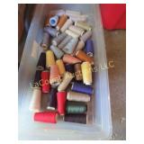 covered tote w many spools thread