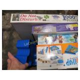 puzzle trays roll-up cat puzzles