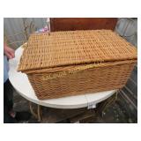 wicker picnic basket