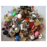 huge amount earrings crafters lot