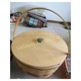 huge Longaberger basket w liner