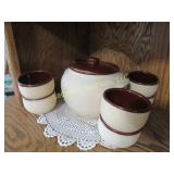 Watt bisque & brown bean pot w 8 small bowls