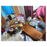 gloves clocks patches wallets misc l@@K