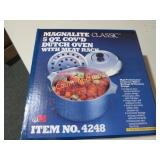 Magnalite 5 Qt dutch oven in original box #4248